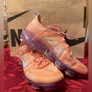 Nike Air Vapormax 2019 Size 8.5 US